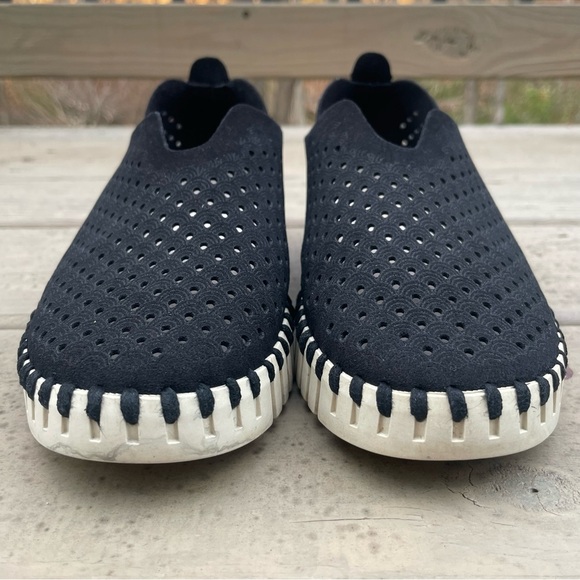 Isle Jacobsen Tulip 139 Perforated Slip-On Sneakers size 36 - Picture 4 of 15